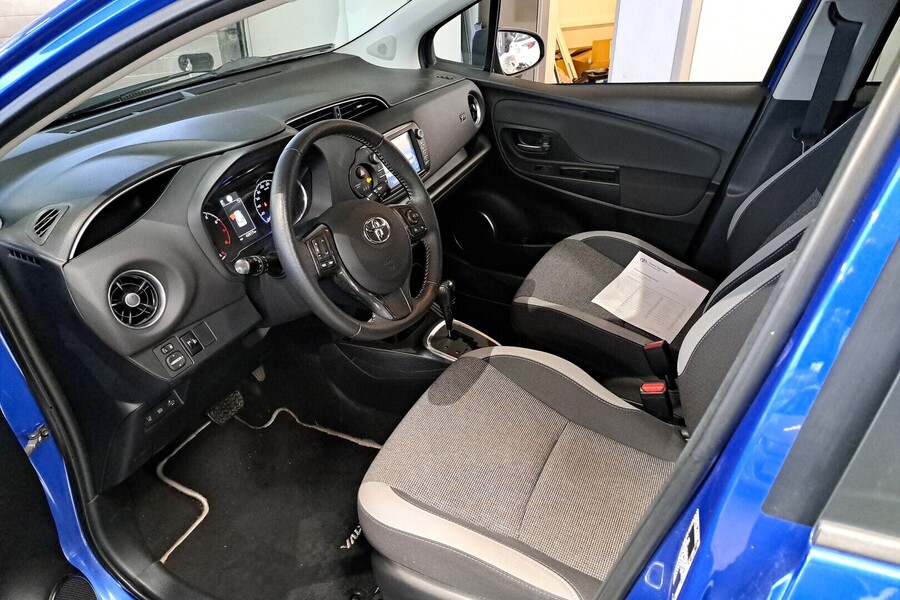 Toyota Yaris vaihtoauto