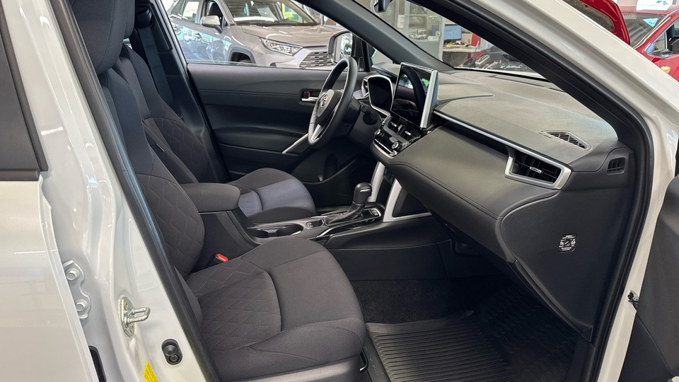 Toyota Corolla Cross vaihtoauto