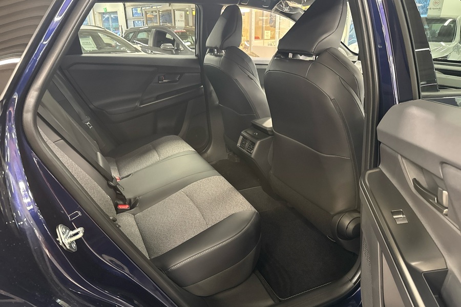 Toyota bZ4X vaihtoauto