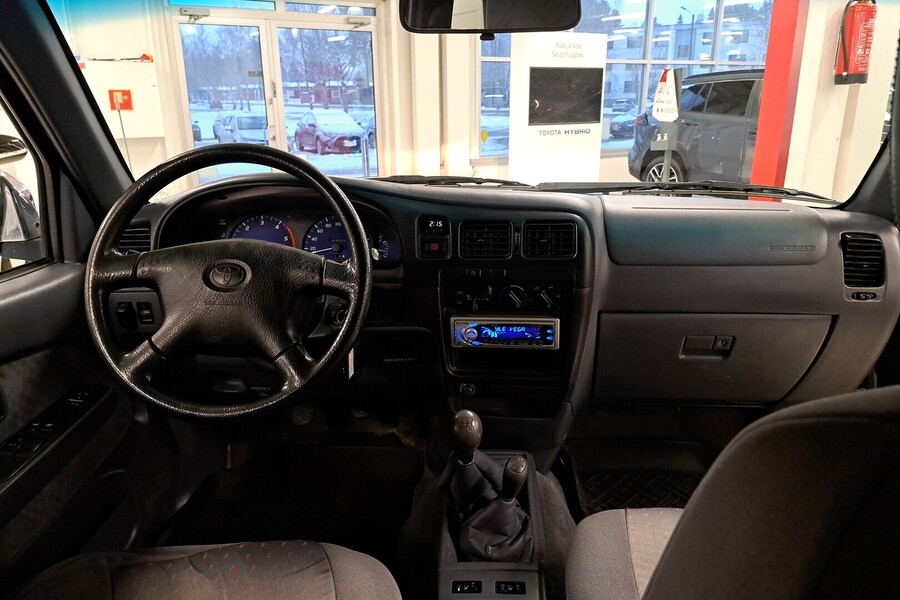 Toyota Hilux vaihtoauto