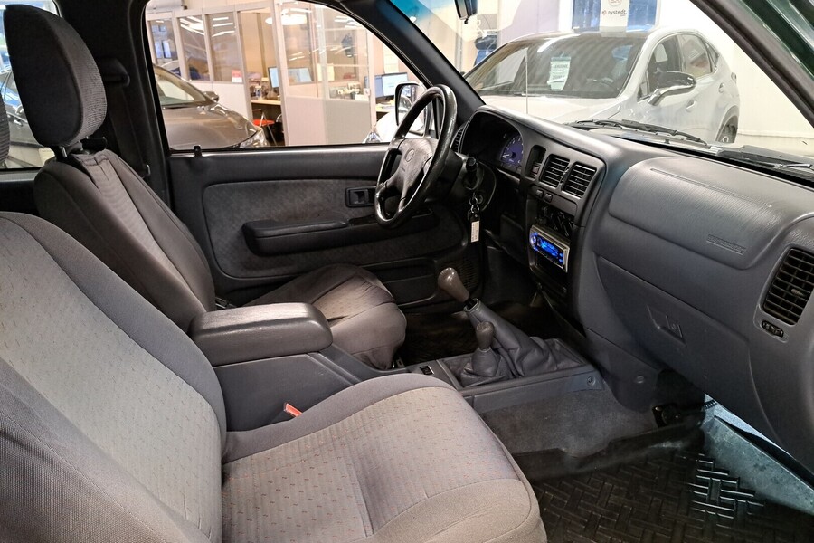 Toyota Hilux vaihtoauto