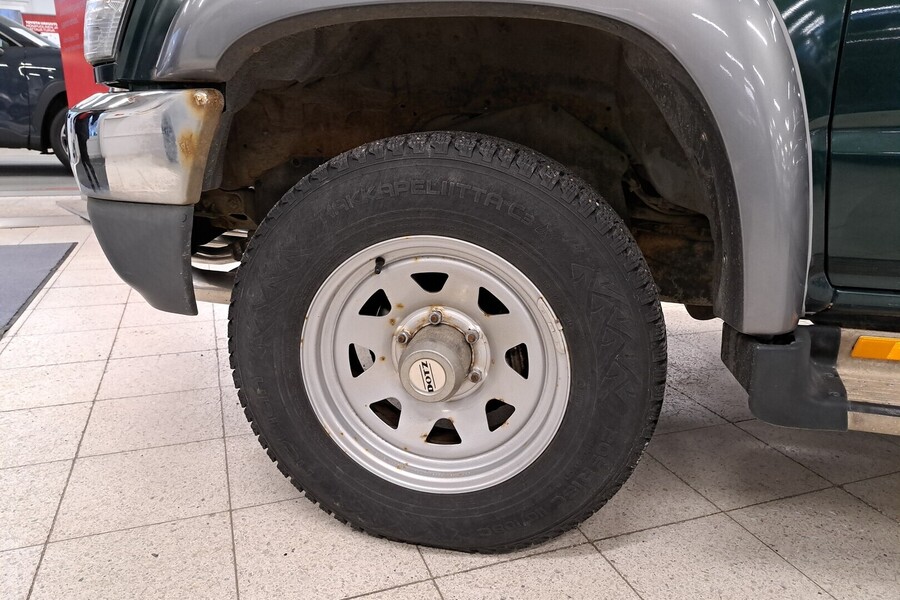 Toyota Hilux vaihtoauto