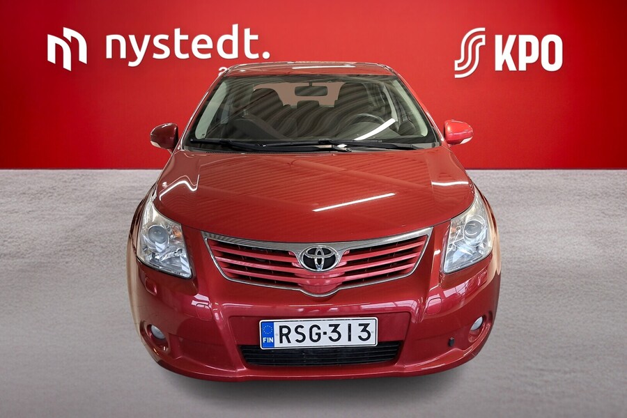 Toyota Avensis vaihtoauto