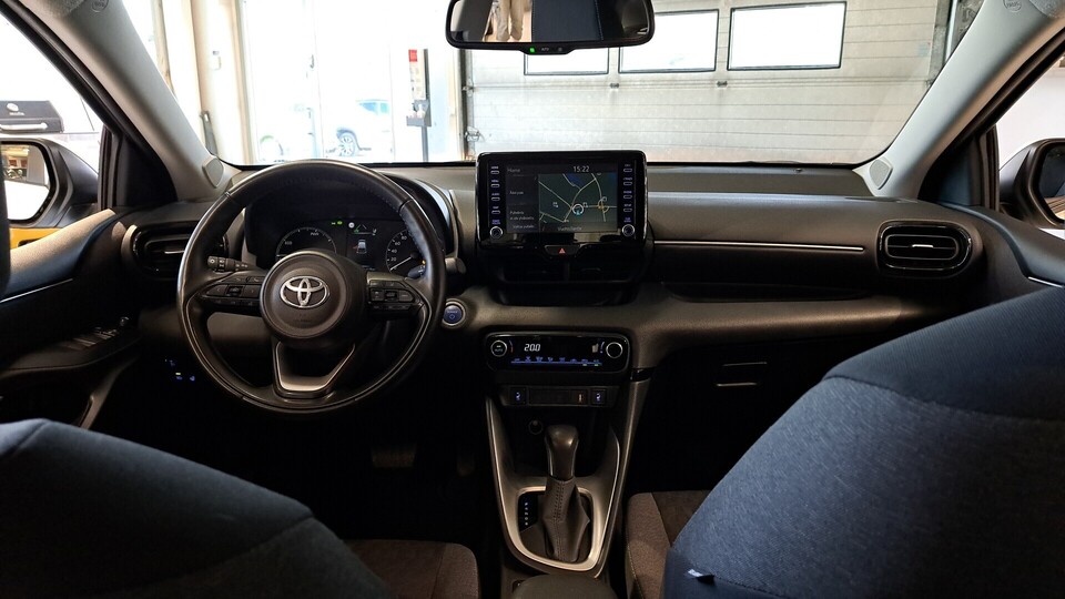 Toyota Yaris vaihtoauto