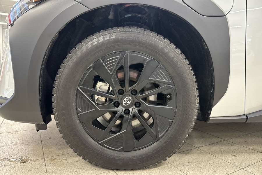 Toyota bZ4X vaihtoauto