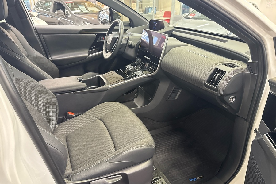 Toyota bZ4X vaihtoauto