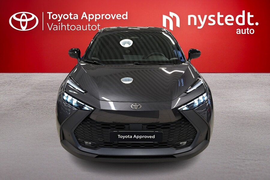 Toyota C-HR vaihtoauto