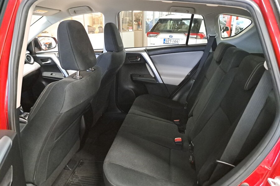 Toyota RAV4 vaihtoauto