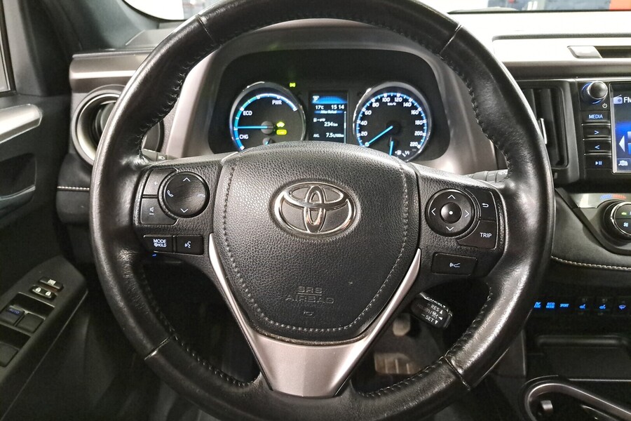 Toyota RAV4 vaihtoauto