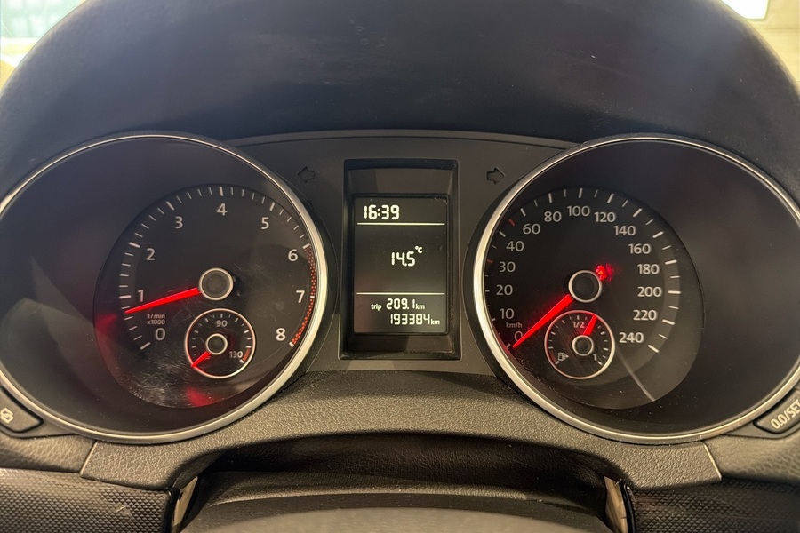 Volkswagen Golf vaihtoauto