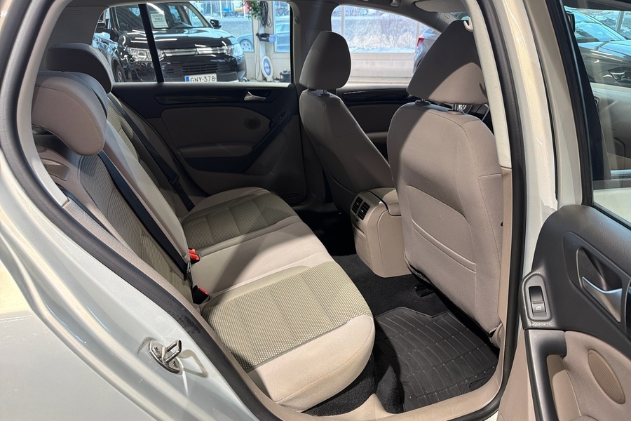 Volkswagen Golf vaihtoauto