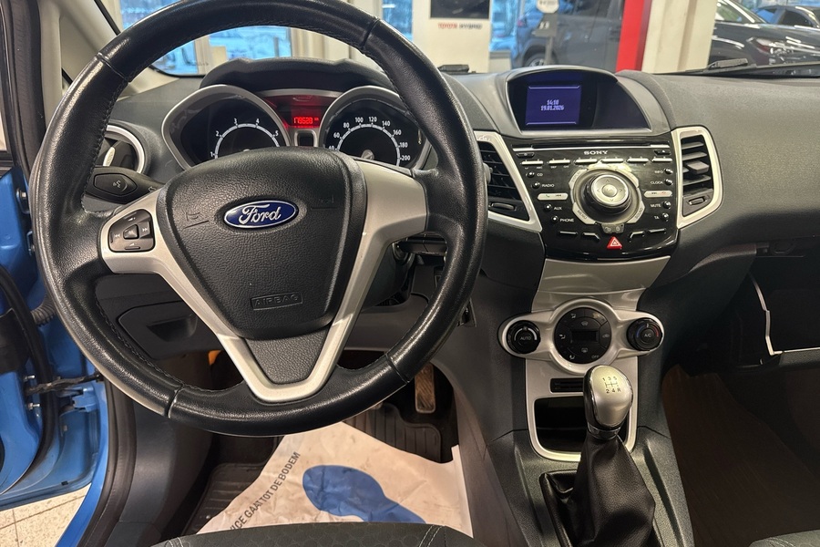 Ford Fiesta vaihtoauto
