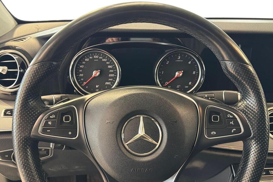 Mercedes-Benz E vaihtoauto