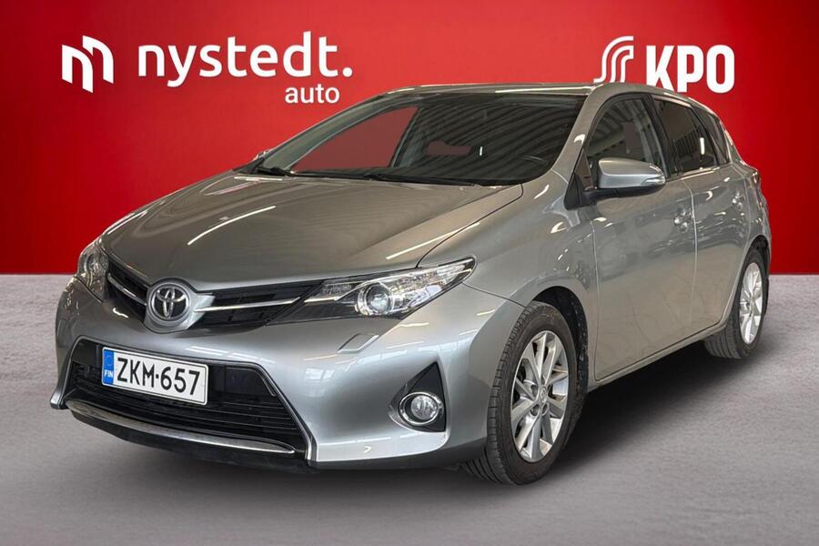 Toyota Auris vaihtoauto