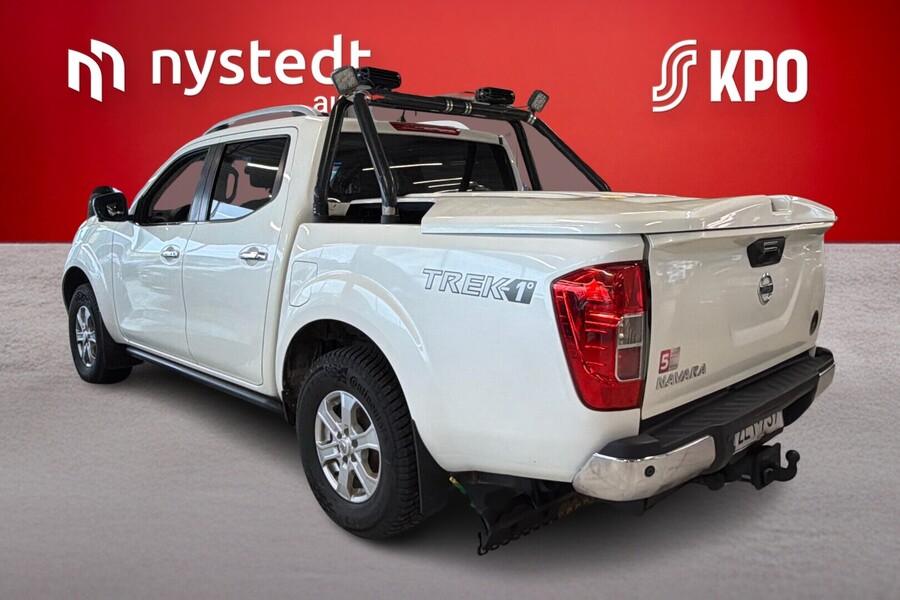 Nissan Navara vaihtoauto