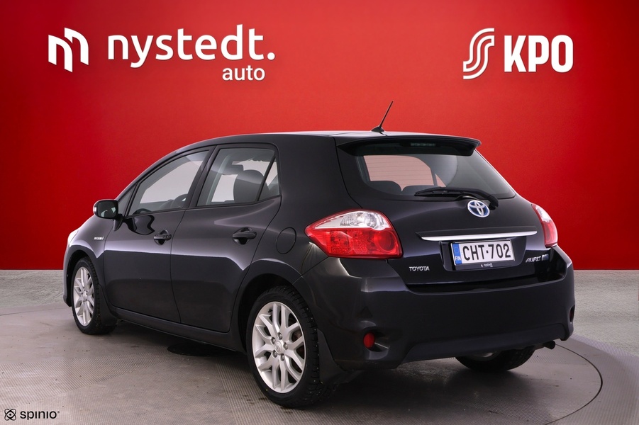 Toyota Auris vaihtoauto