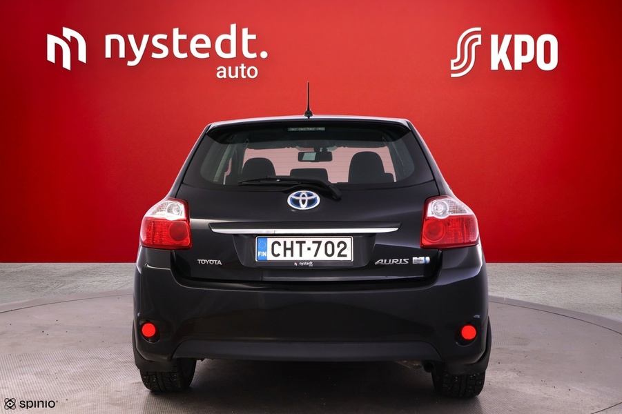Toyota Auris vaihtoauto