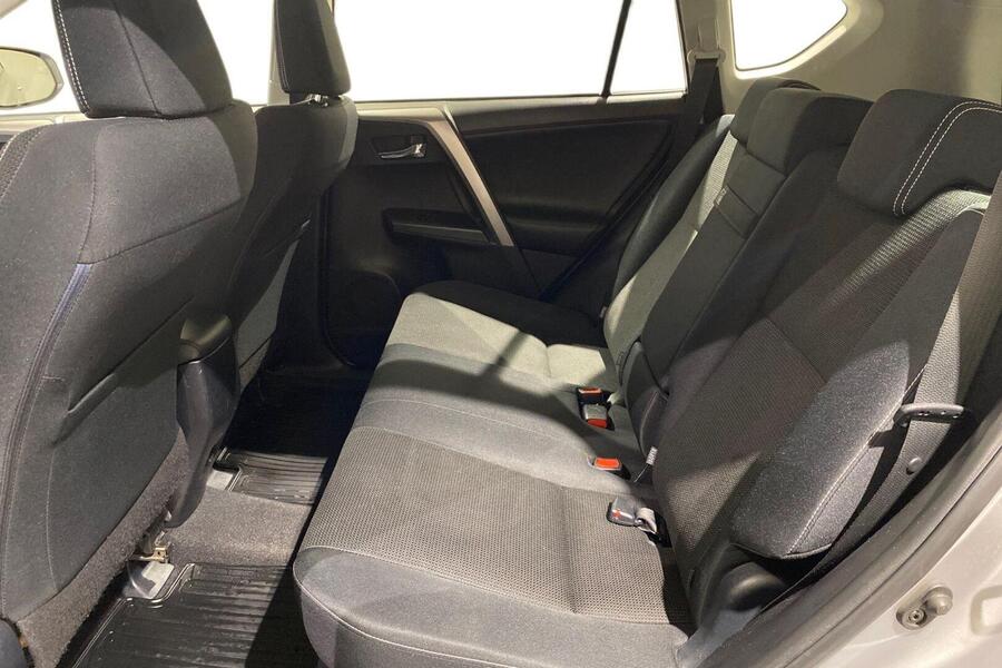 Toyota RAV4 vaihtoauto