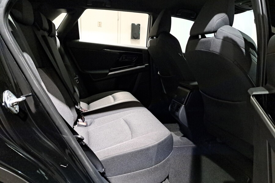 Toyota bZ4X vaihtoauto