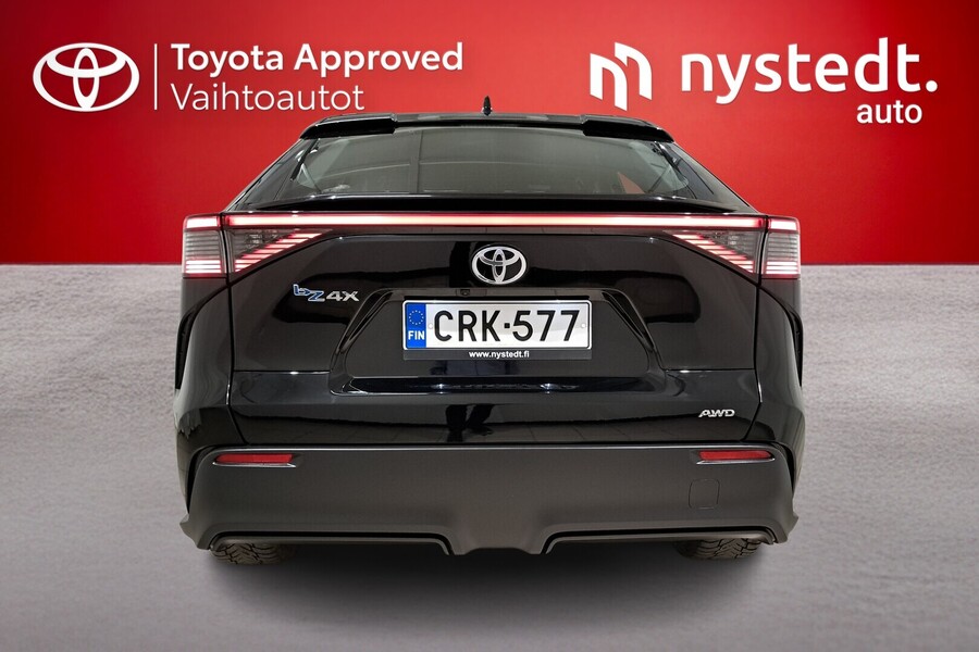 Toyota bZ4X vaihtoauto