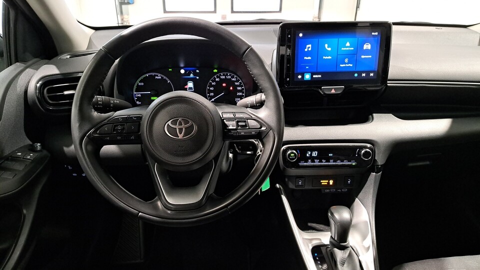 Toyota Yaris vaihtoauto