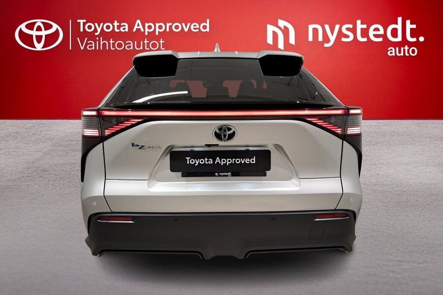 Toyota bZ4X vaihtoauto