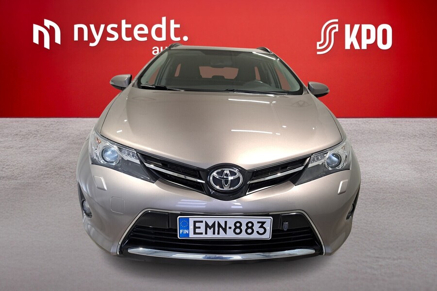 Toyota Auris vaihtoauto