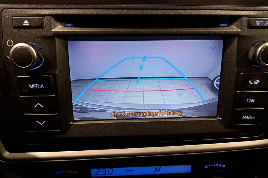 Toyota Auris vaihtoauto