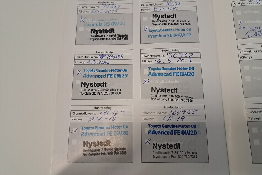 Toyota Avensis vaihtoauto