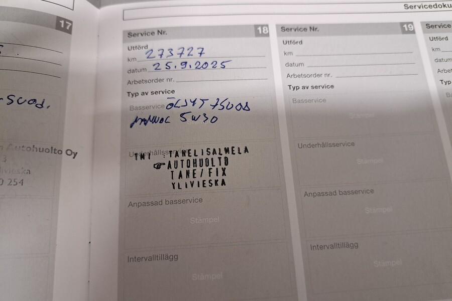 Volvo V70 vaihtoauto