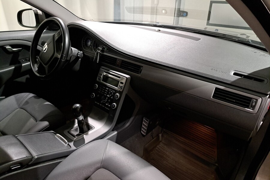 Volvo V70 vaihtoauto