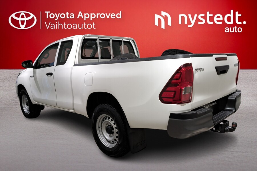 Toyota Hilux vaihtoauto