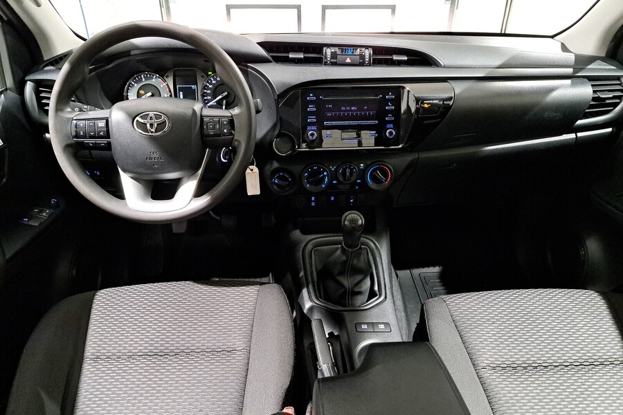 Toyota Hilux vaihtoauto