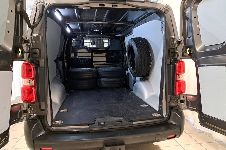 Citroën Jumpy vaihtoauto