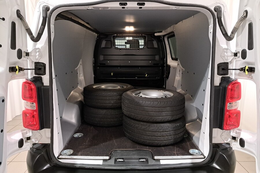 Toyota Proace vaihtoauto