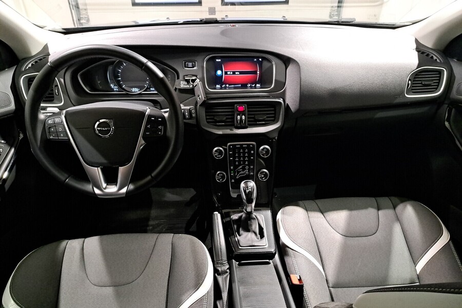 Volvo V40 vaihtoauto