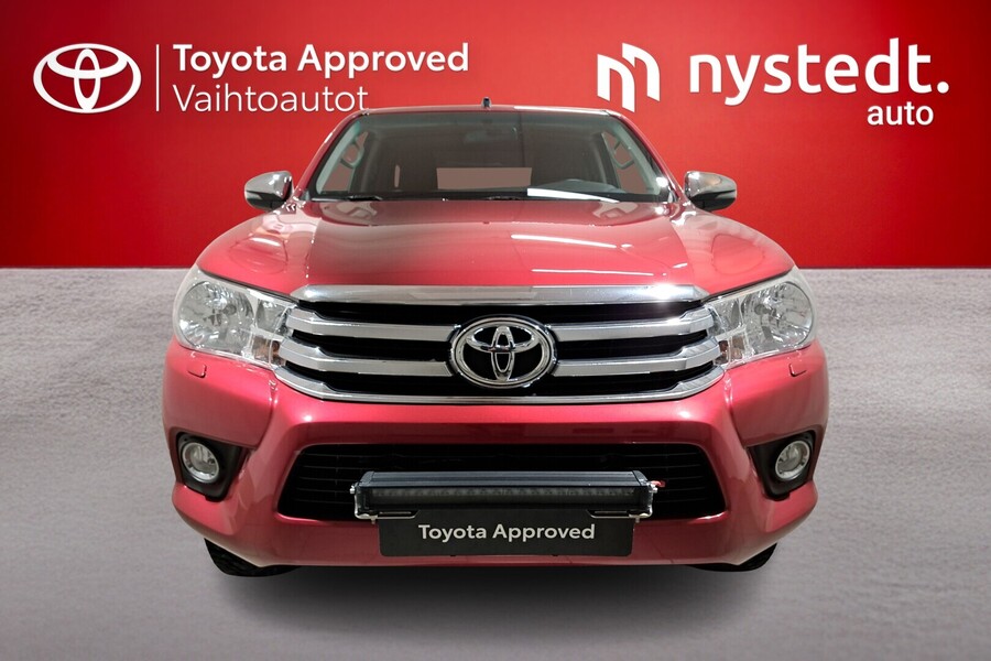 Toyota Hilux vaihtoauto