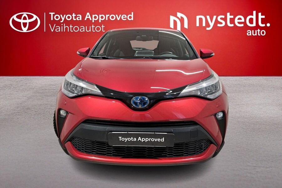 Toyota C-HR vaihtoauto