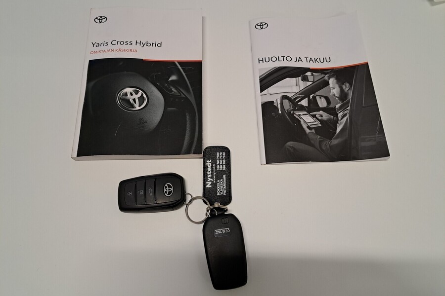 Toyota Yaris Cross vaihtoauto