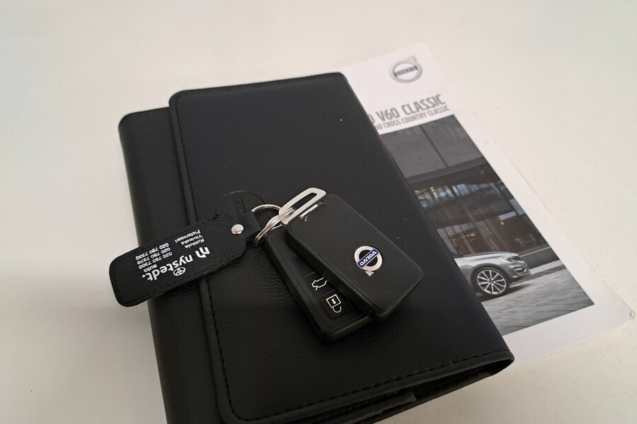 Volvo V60 vaihtoauto