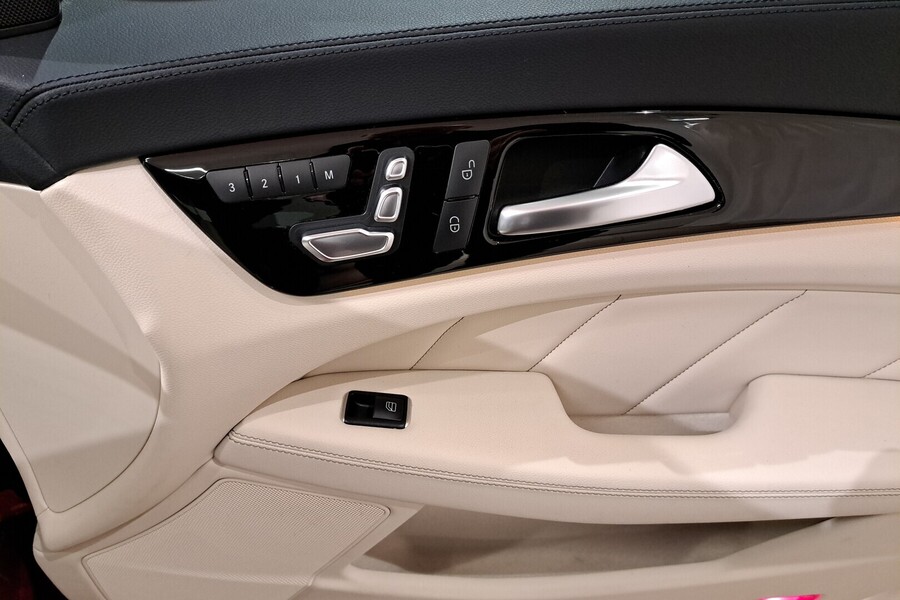 Mercedes-Benz CLS vaihtoauto