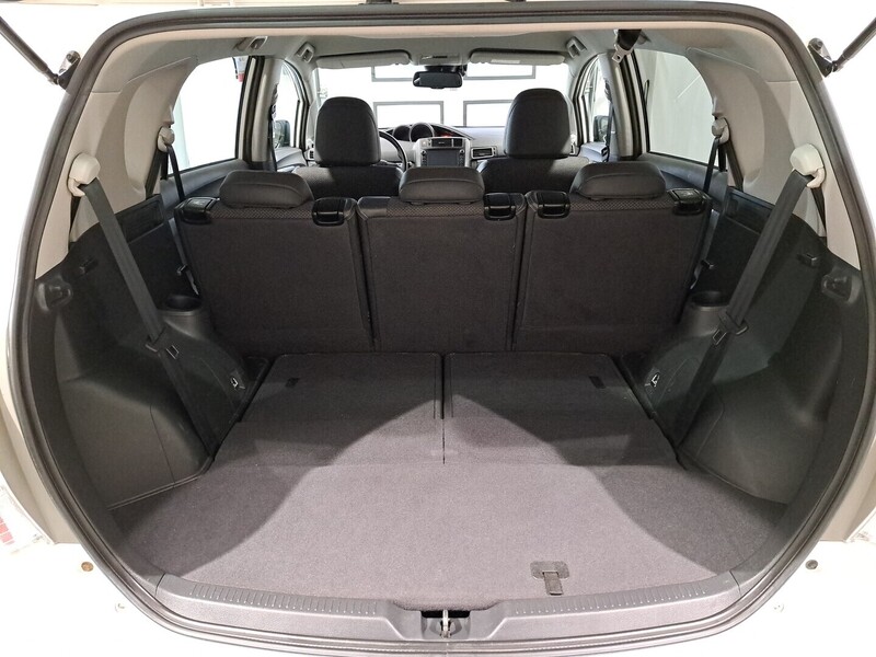 Toyota Verso vaihtoauto