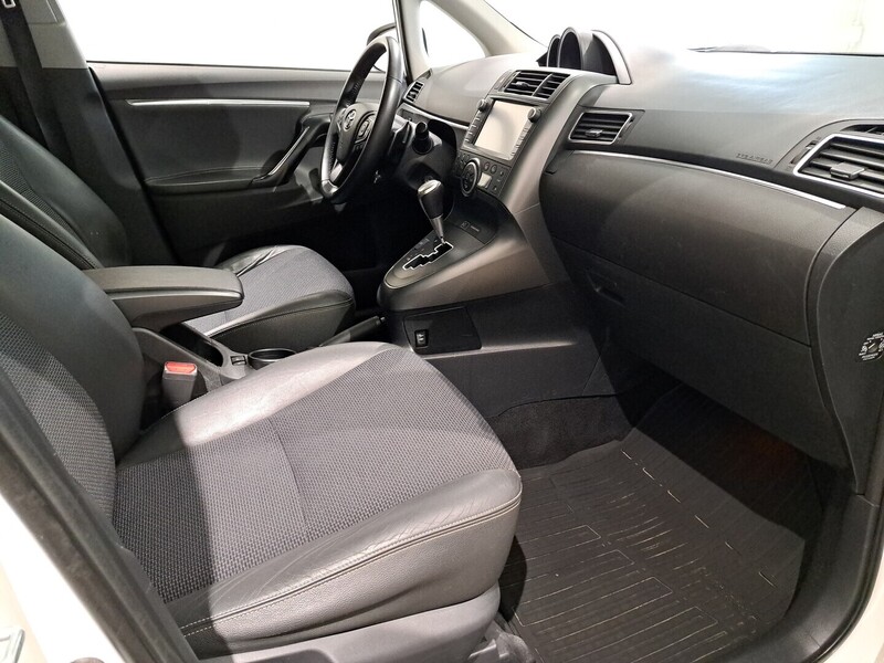 Toyota Verso vaihtoauto