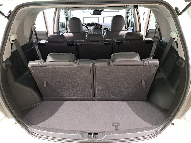 Toyota Verso vaihtoauto