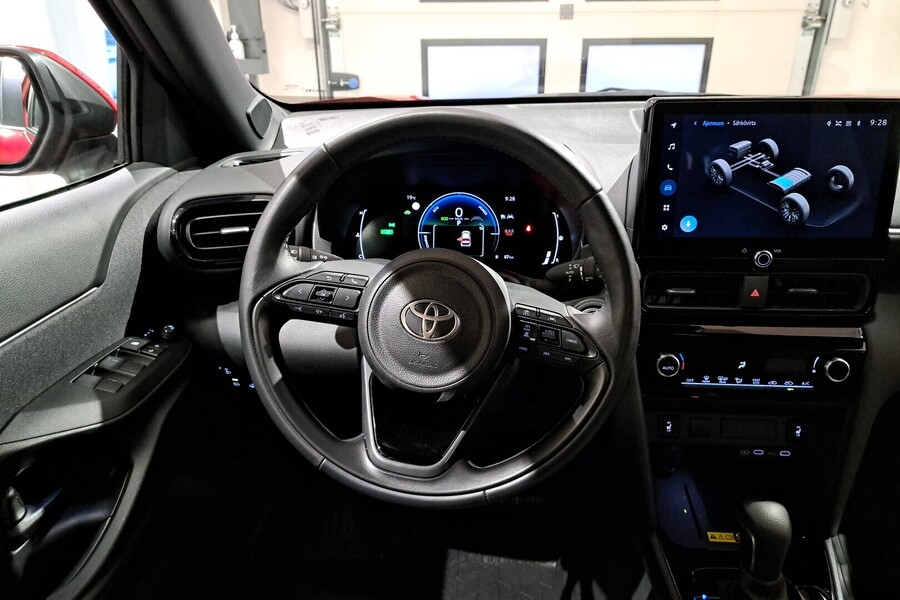 Toyota Yaris Cross vaihtoauto