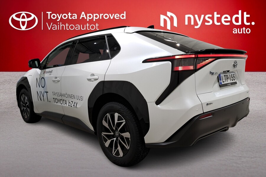 Toyota bZ4X vaihtoauto