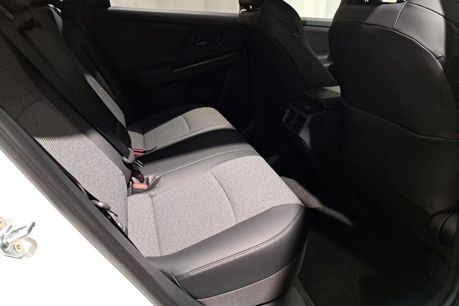 Toyota bZ4X vaihtoauto