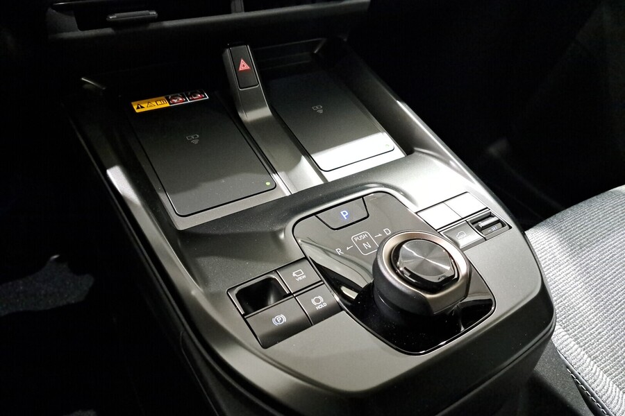 Toyota bZ4X vaihtoauto