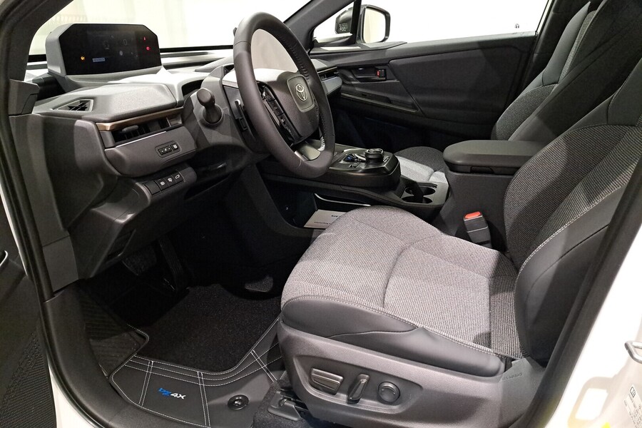 Toyota bZ4X vaihtoauto