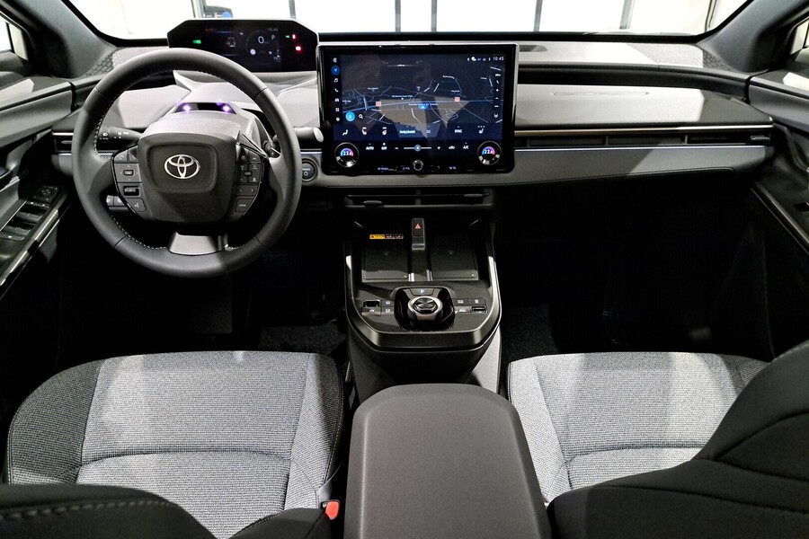 Toyota bZ4X vaihtoauto